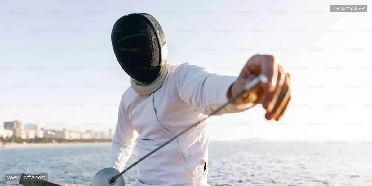 海量正版周边，让热爱触手可及！🎁⚽️🏀❤️